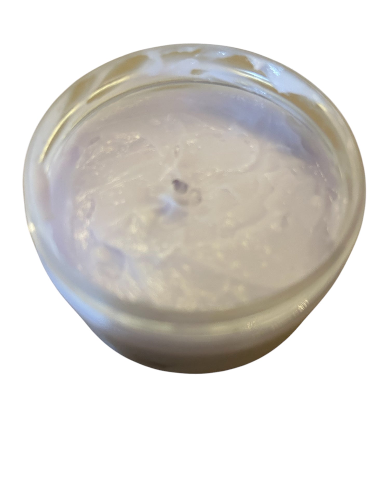 DEEP CONDITIONING HAIR MASK – 100g An intensive treatment that deeply nourishes and repairs. Available in a range of refreshing scents for soft, healthy, and revitalized hair.
