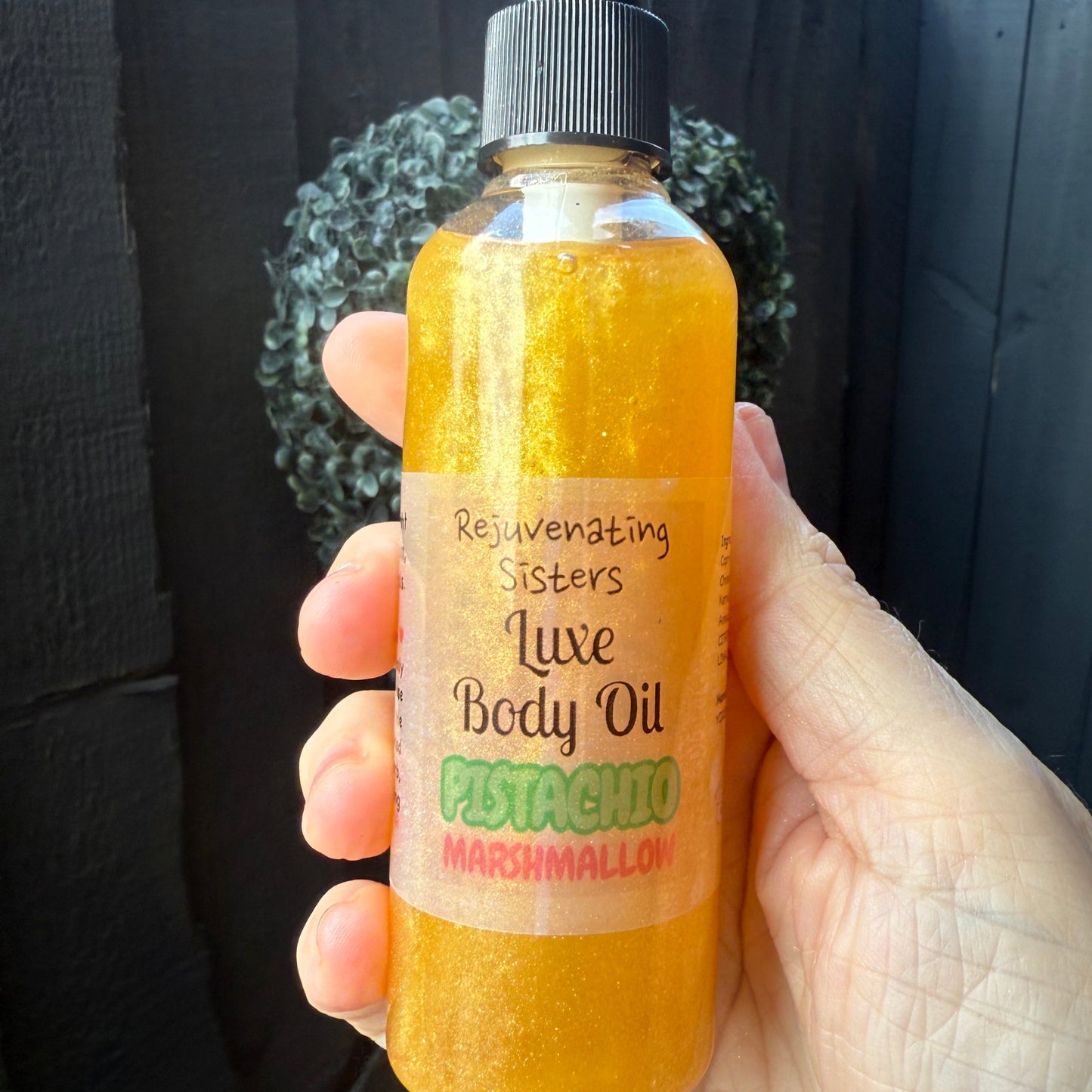 LUXE BODY OIL - HYDRATING- MOISTURISING -Beautiful Scents - Almond Oil- Jojoba Oil – Argan Oil – Vitamin E. Moisturising