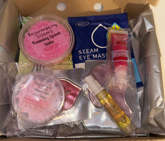 BEAUTY TREAT BOX - 8 luxe self-care treats for total relaxation, glow & pampering time!