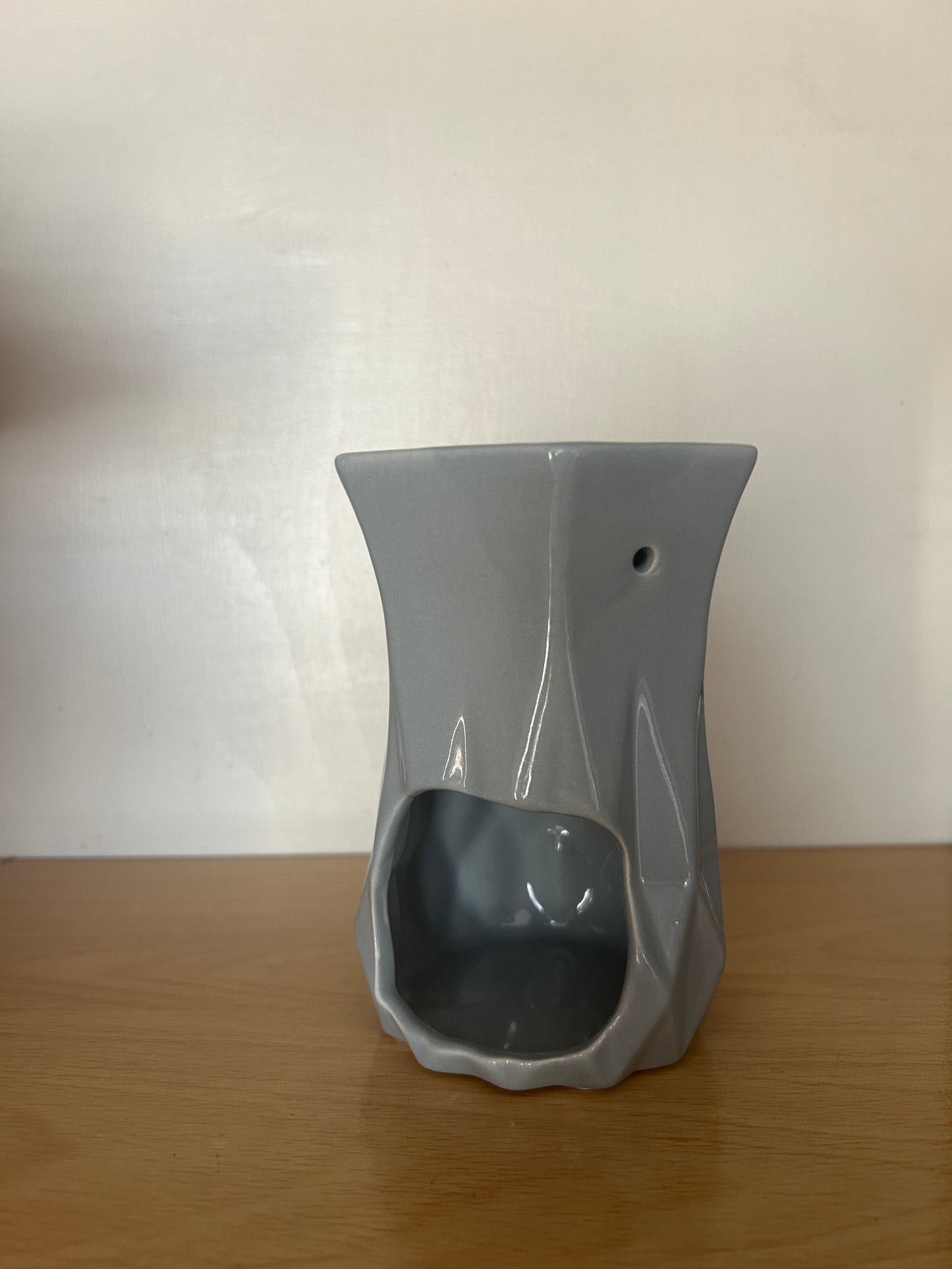 DESIRE AROMA GEOMETRIC WARMER WAX/OIL BURNER GREY