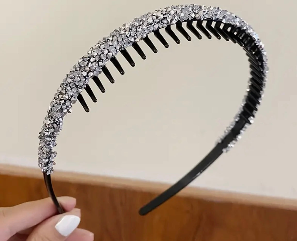 HEADBAND- EXQUISITE RHINESTONE HEADBAND