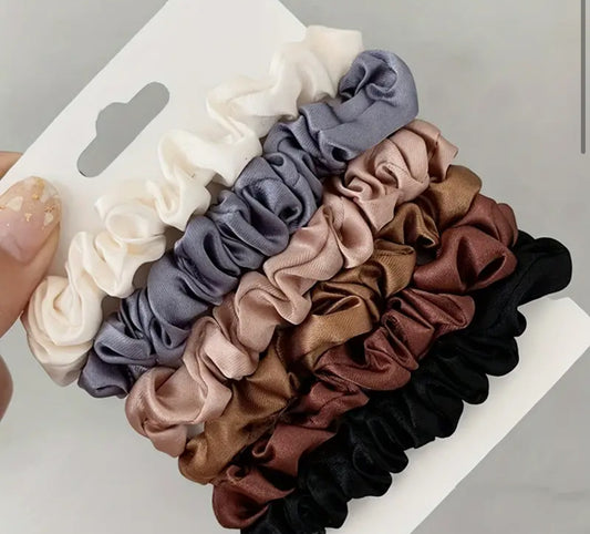 SCRUNCHIES 6 PACK